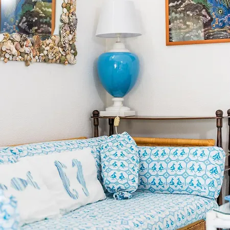 In בית נופש *