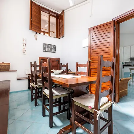 Semesterbostad In Villasimius